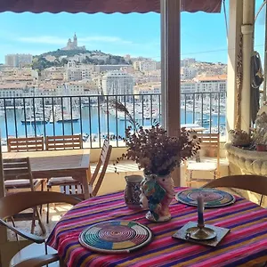  Appartement Grand T2 Surplombant Le Vieux Port